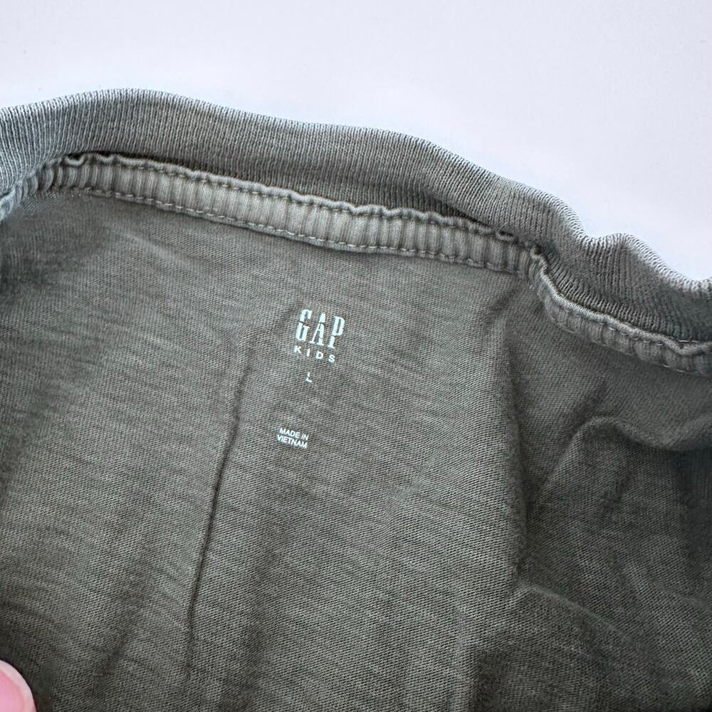 Gap tee bundle - Picture 5 of 7